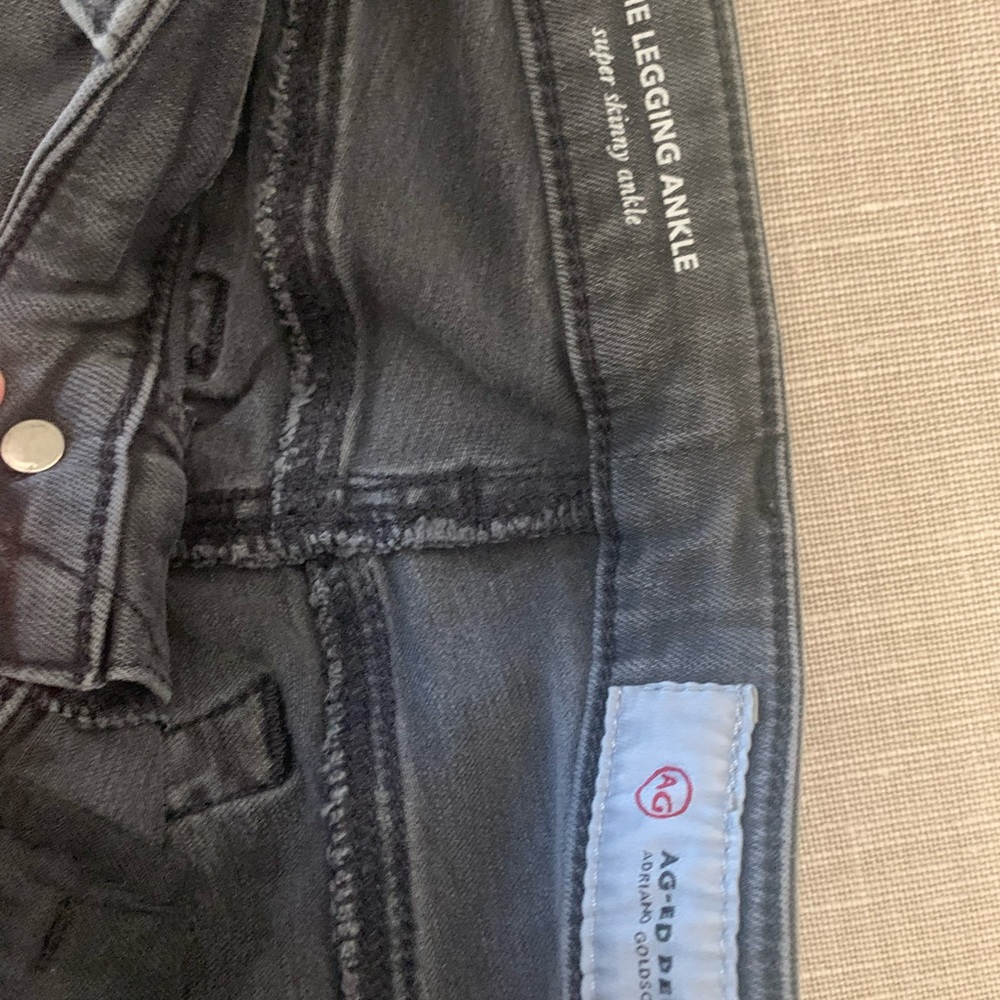 AG Legging ankle gray jeans